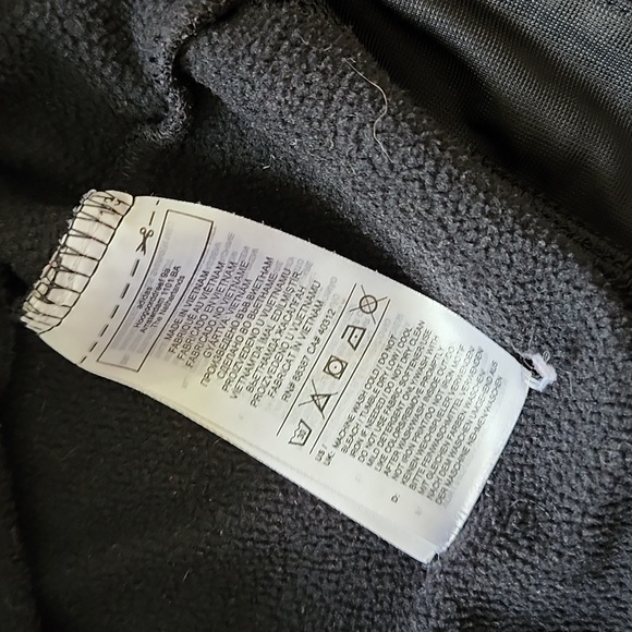 Adidas sweatshirt - Picture 8 of 11